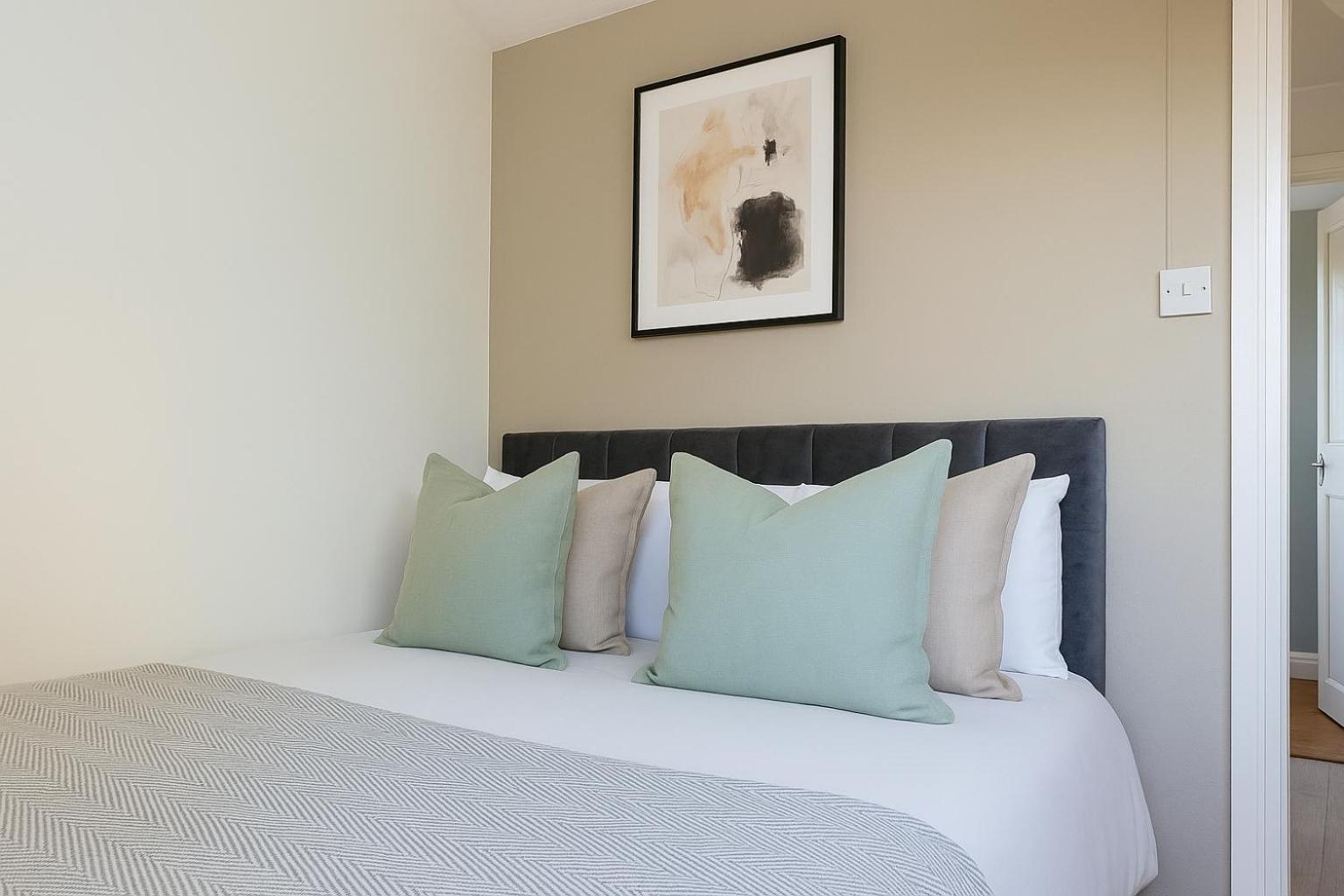 Cozy Rooms By Morden Tube Mitcham Exterior photo